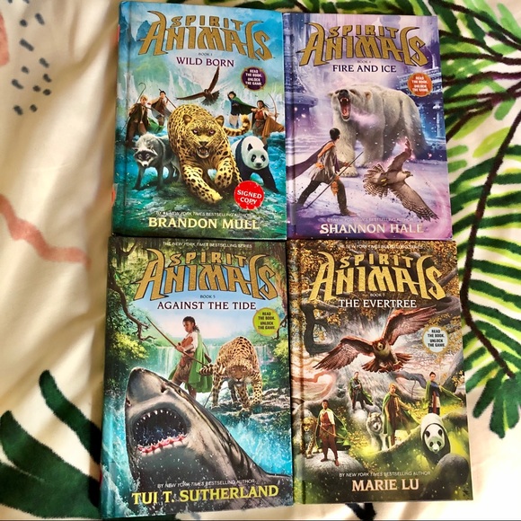 Spirit animals chapter book bundle - Picture 1 of 3